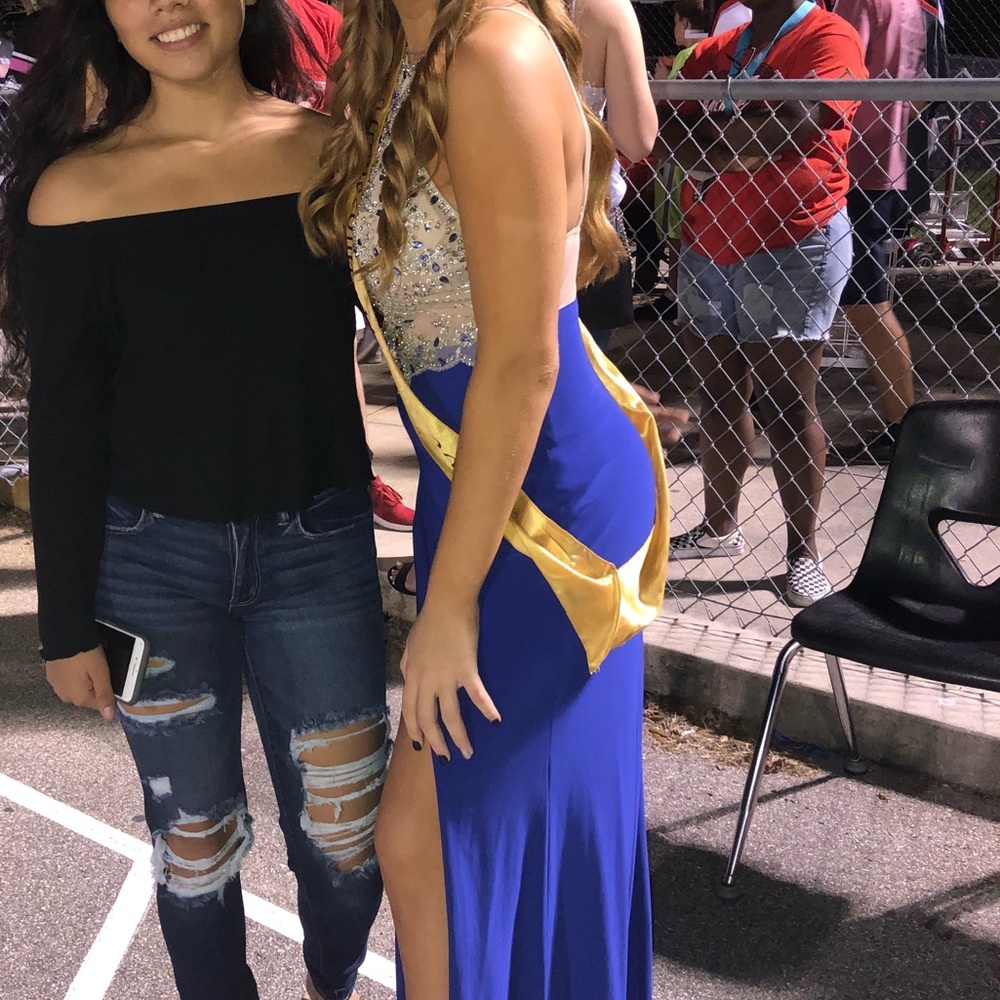 Prom dress - Picture 5 of 7